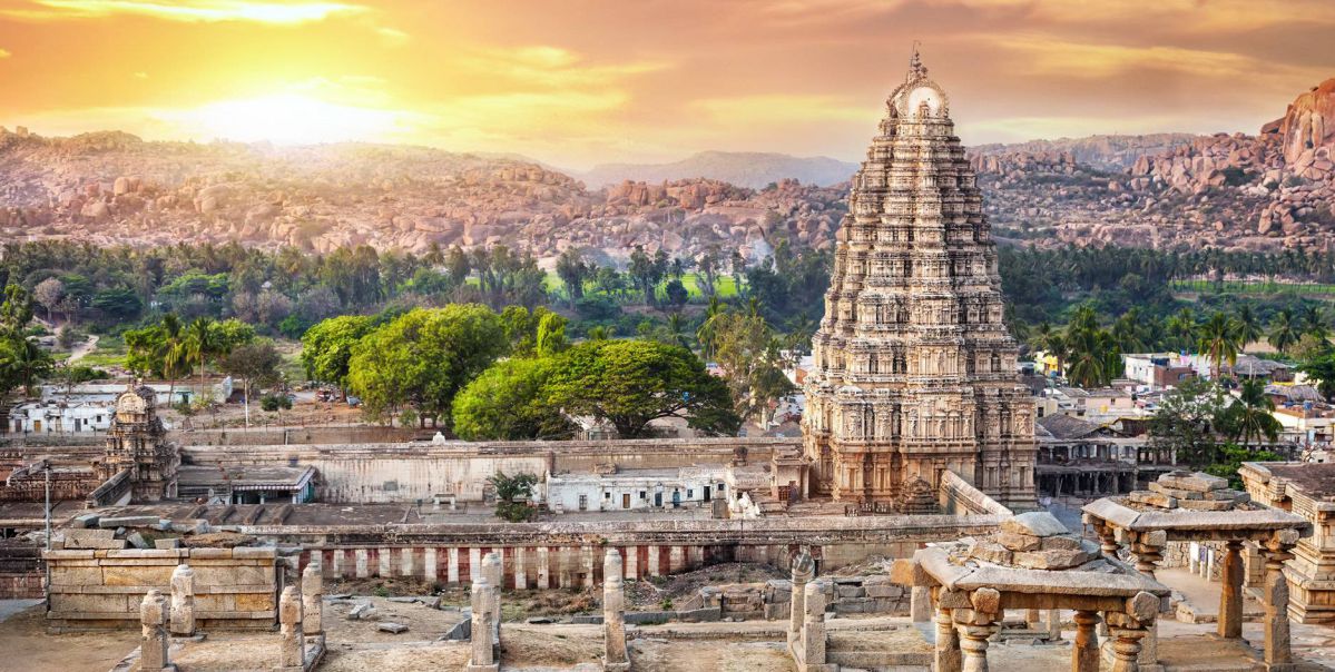 7 Must-Visit Temples In India