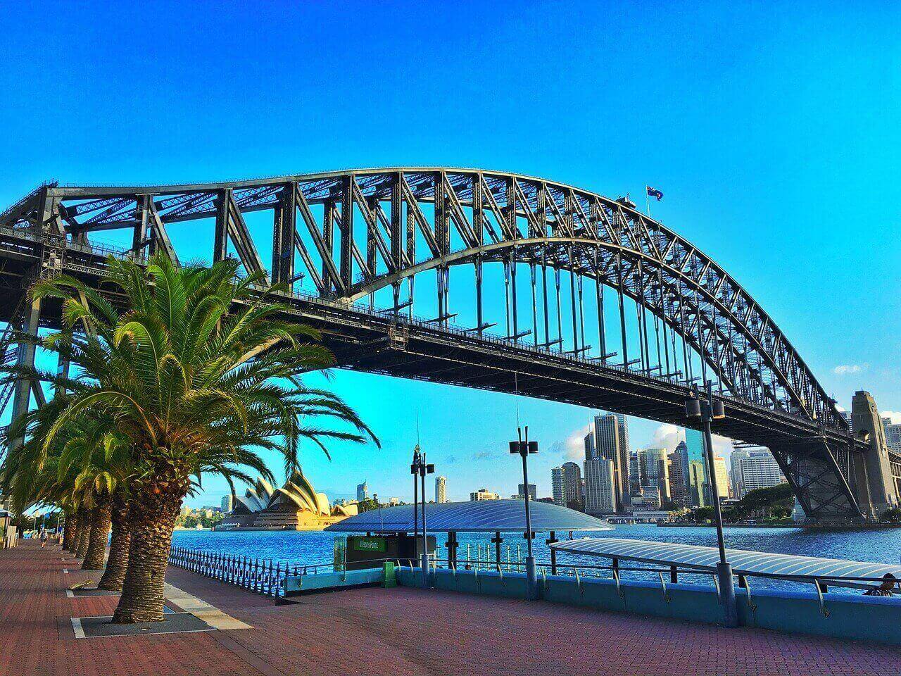 Down_Under_Discovery_Exploring_Australias_Wonders.jpg