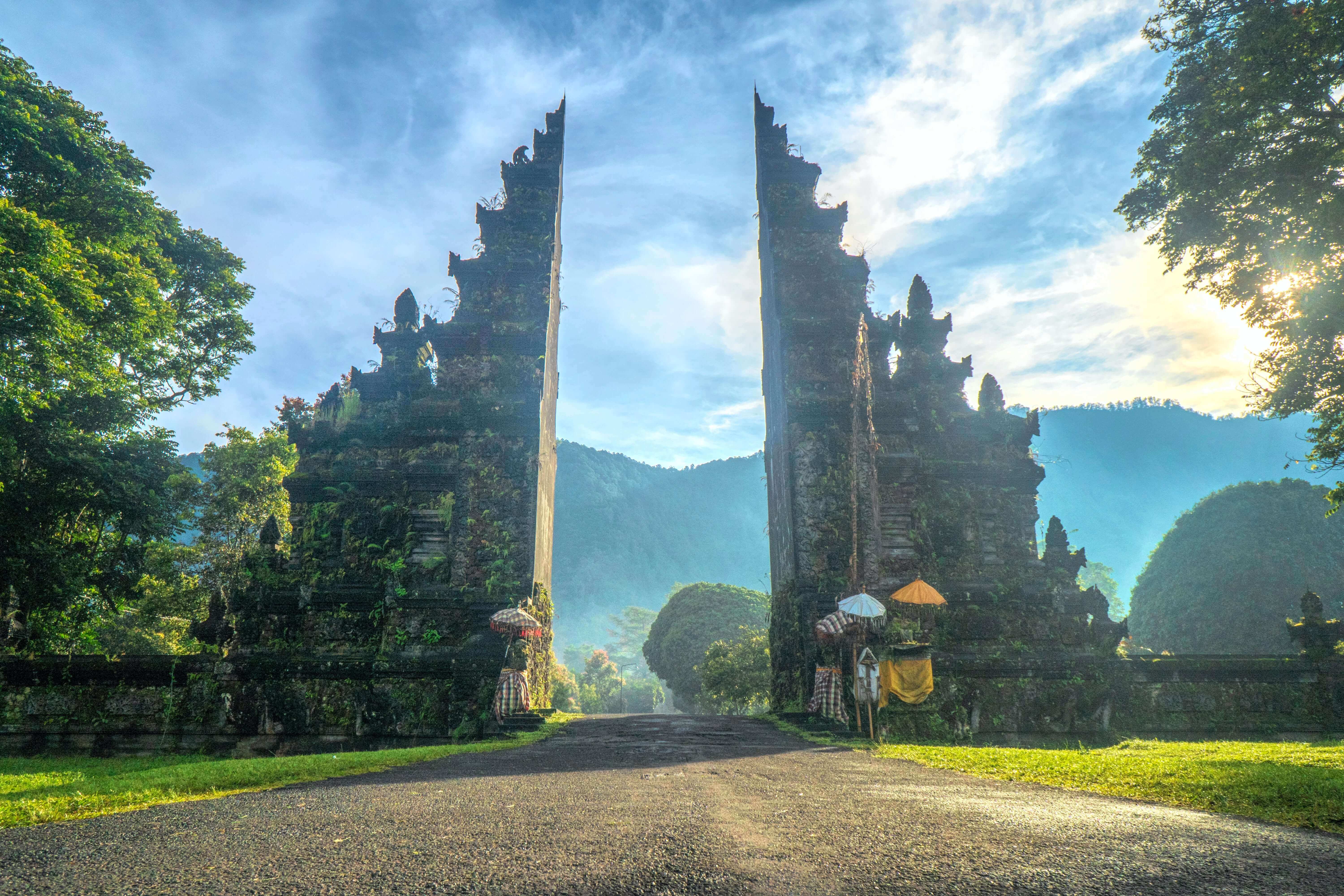 Explore_Bali_with_Pool_villa.jpg