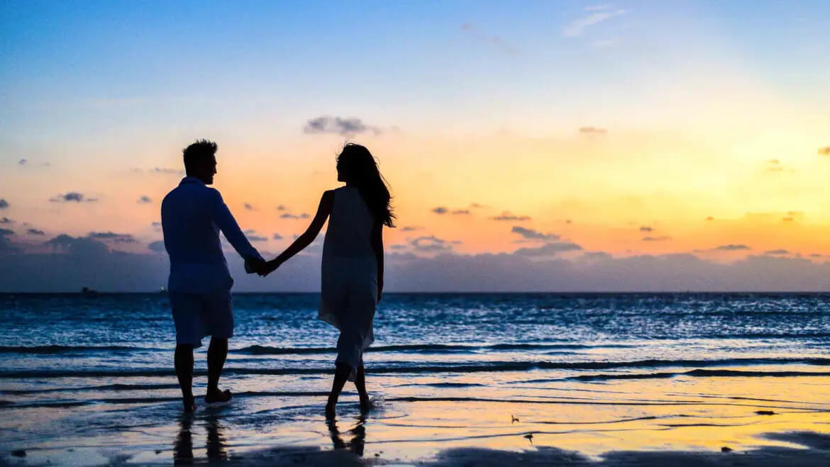 Honeymooners_First_Choice.jpg
