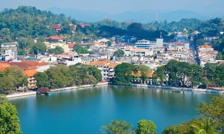 Tropical_Tapestry_Sri_Lanka_Adventure_Awaits1.jpg